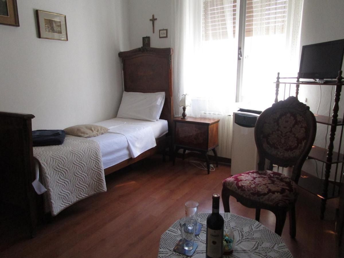 B&B Maddalena Di San Zeno Верона Экстерьер фото